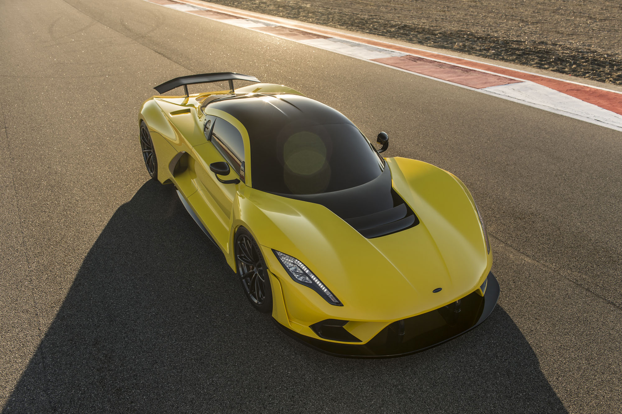 Hennessey-Venom-F5-16 copy Hennessey Venom F5 Twin-Turbo 7.6-Liter V8 Unveiled With 1600+ HP