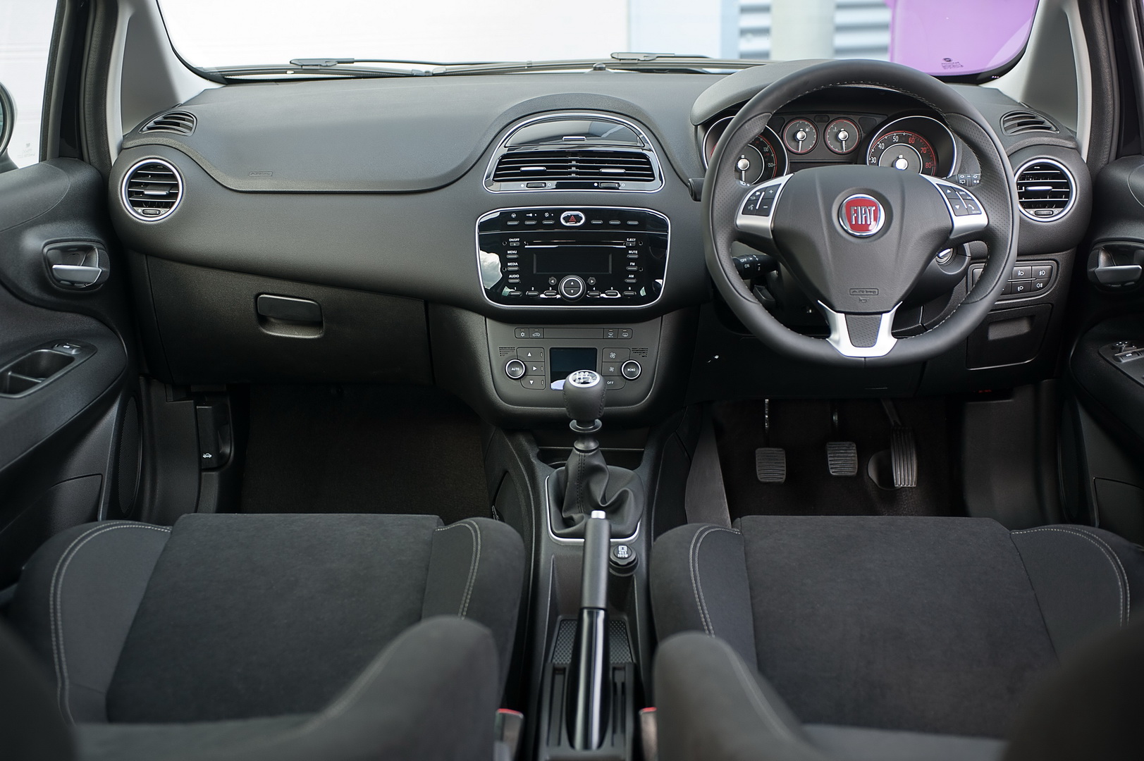 fiat-punto-jet-black-6 Fiat Punto Axed In The UK, Successor Is Nowhere On The Horizon