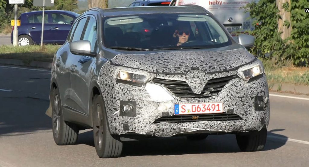  2019 Renault Kadjar Spied, Sports New Face And Redesigned Rear End