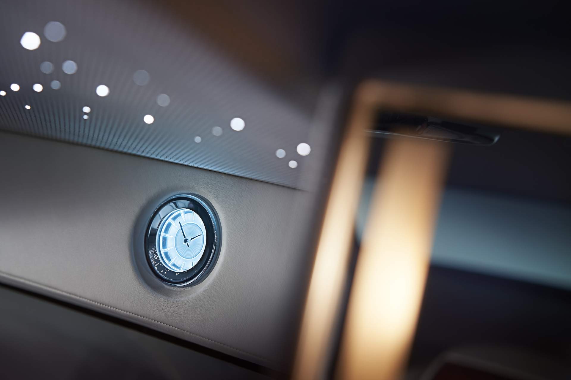 Rolls-Royce Phantom Chengdu Rolls-Royce Phantom EWB’s “Privacy Suite” Offers Total Isolation From The Peasants