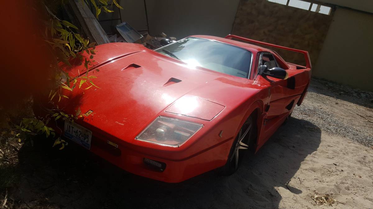 ferrari-f40-replica-nissan-sentra-craigslist-3 Old Nissan Sentra Wakes Up As A Ferrari F40, Is Pathetic Even By Replica Standards