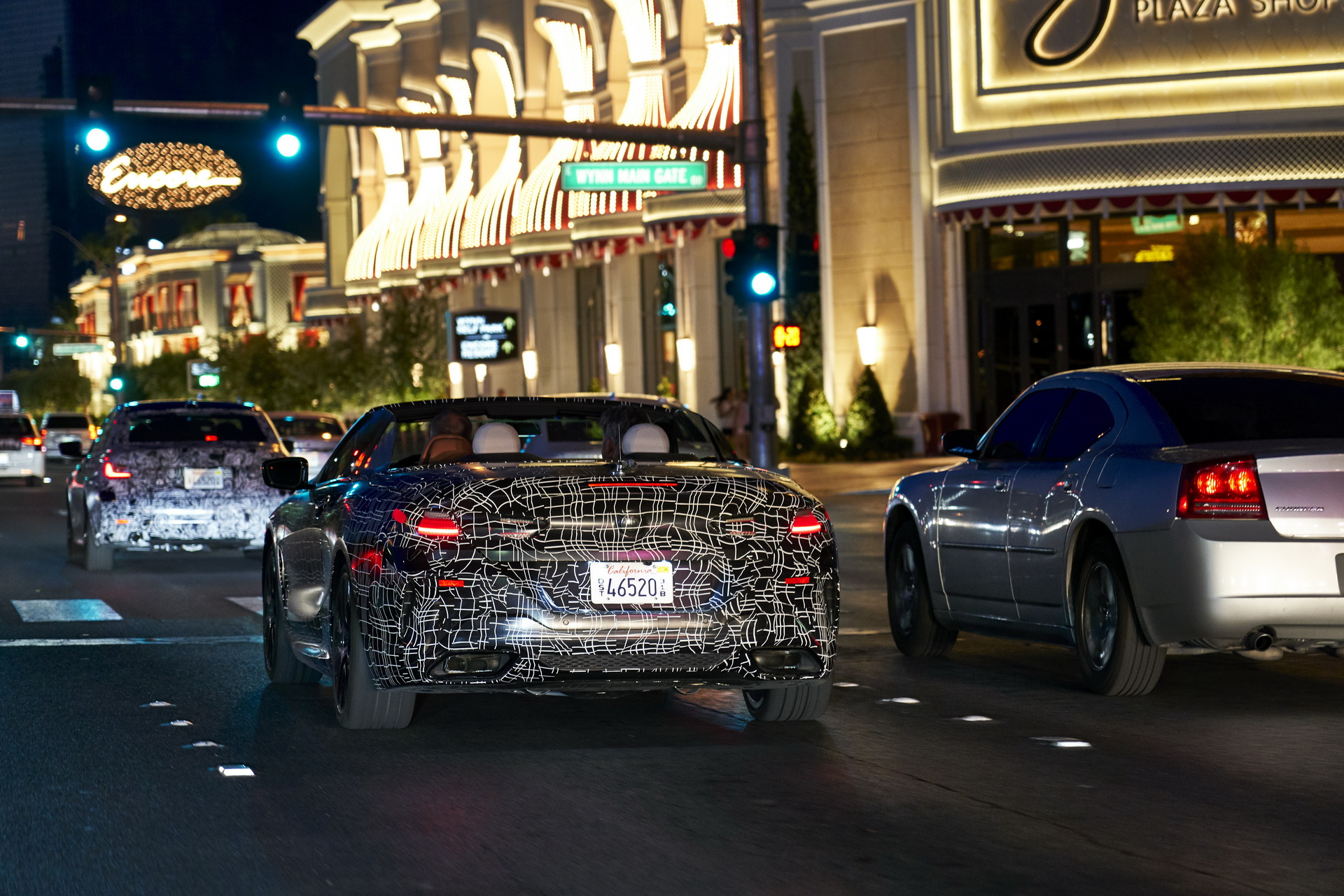 bmw-8-series-cabrio-prototype-desert-tests-3 BMW Takes Topless 8-Series Cabrio To Death Valley
