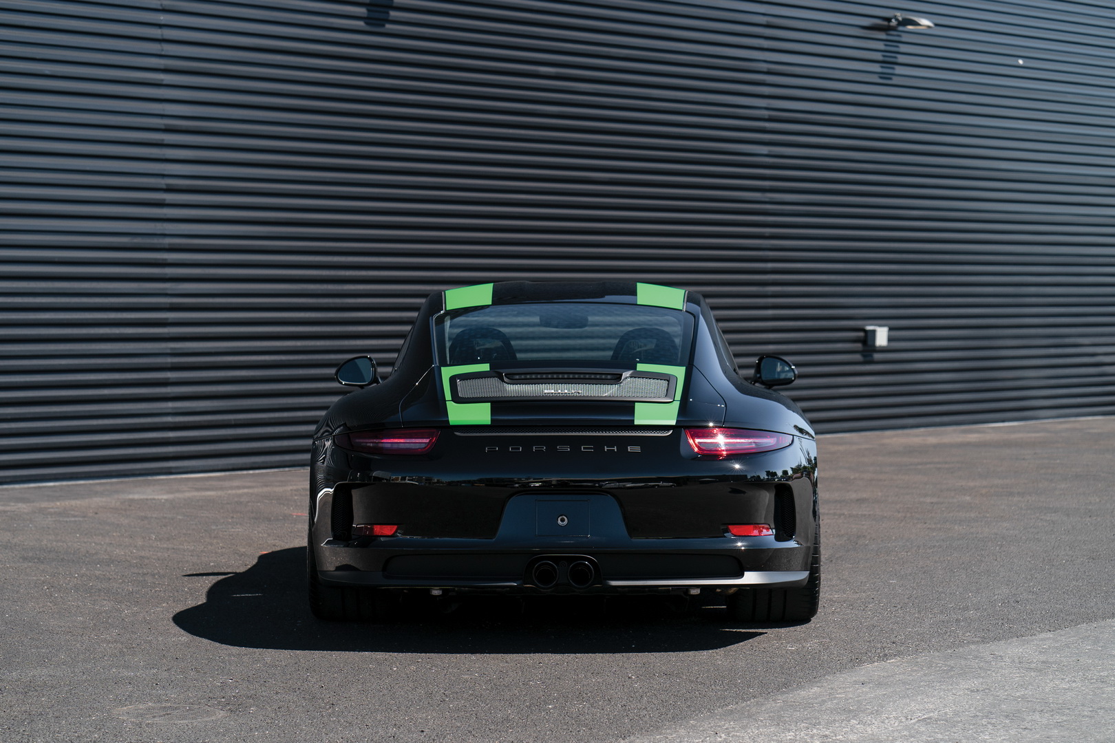 2016-porsche-911-r-5 Crazy Porsche 911 R Premiums Are Evaporating, 30-Mile Example Is Up For $330-370k