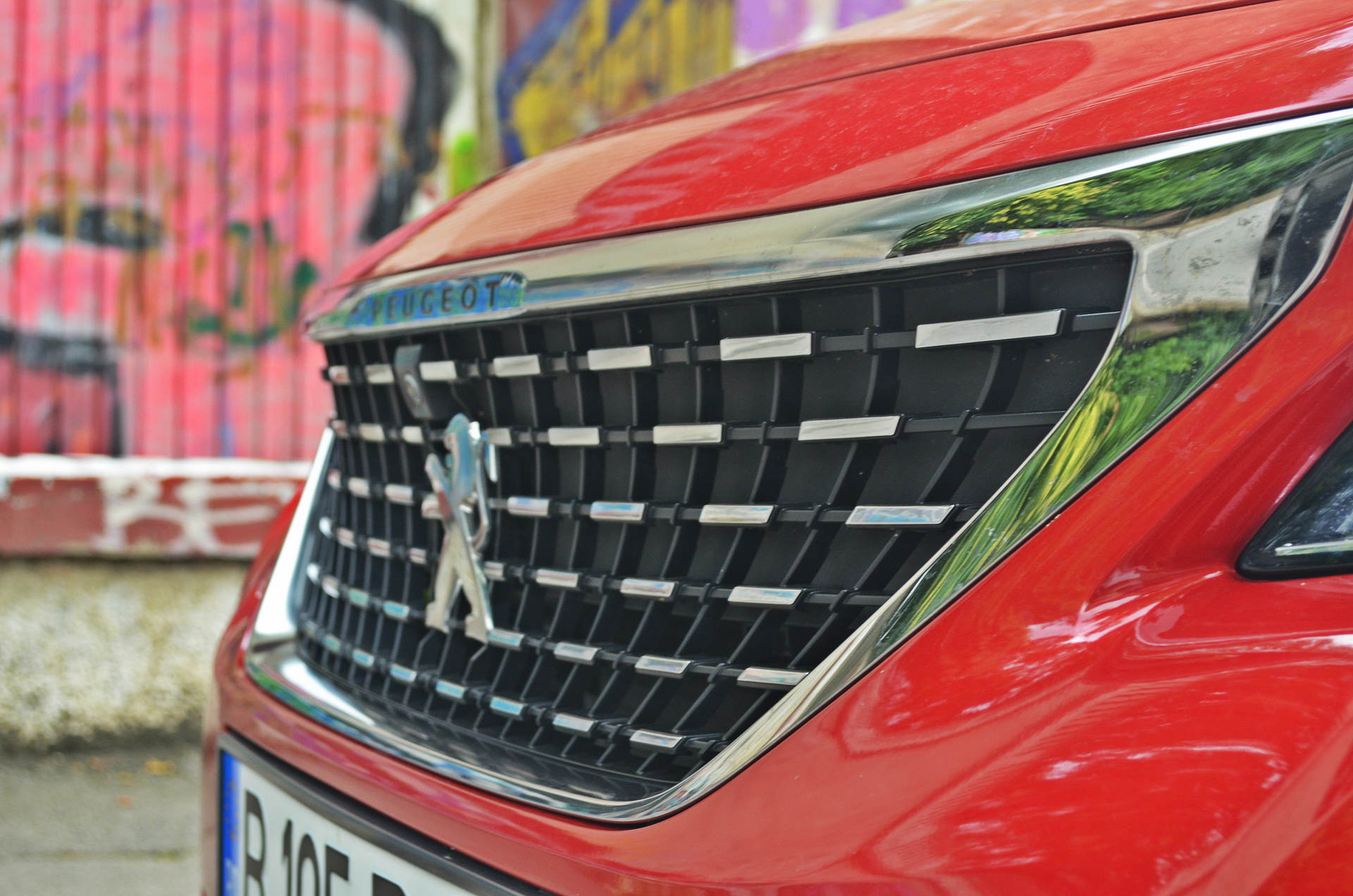2018-peugeot-3008-gt-review-cs-13 We Drive The Peugeot 3008 Compact Crossover To See If It’s Worth The Hype