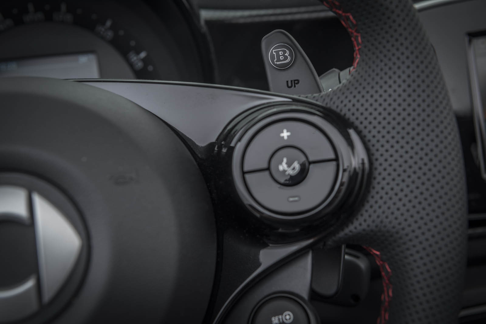 BRABUS-125R-b18aa0246 Brabus 125R Is The Mighty Mouse Of Smart Fortwo Cabrios With Almost Double The Power