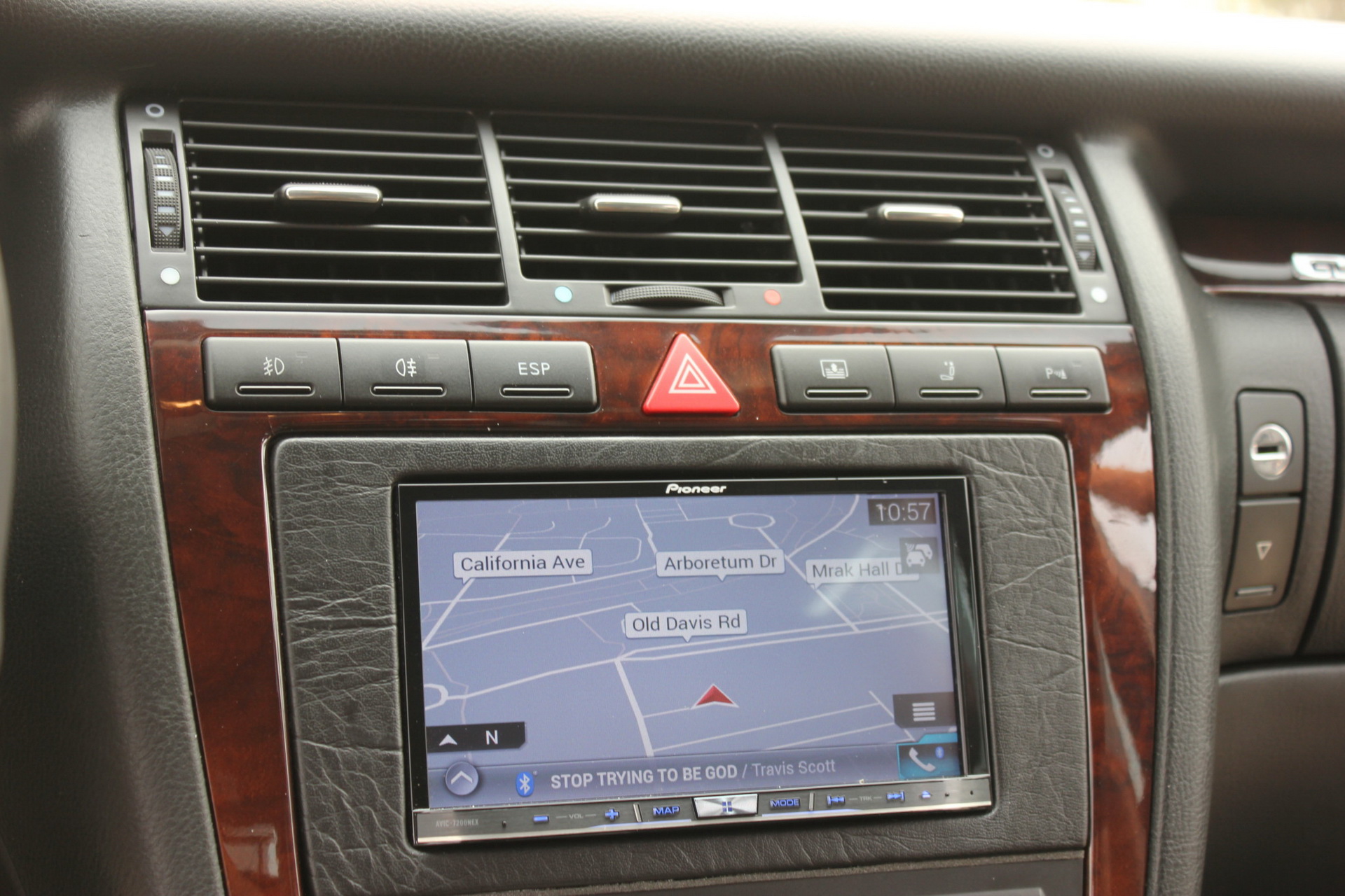 2003-audi-a8l-auction-bat-27 $21k Wasn’t Enough To Secure This Refurbished 2002 Audi A8L