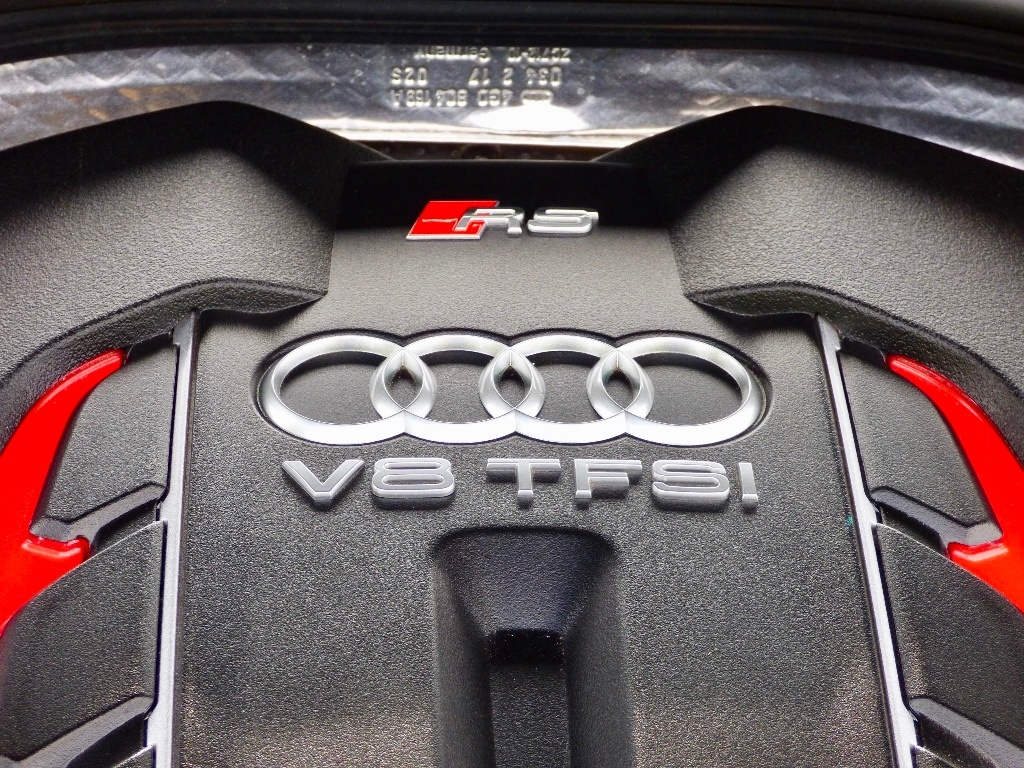 Audi-RS6-Prince-Harry-18 You Could Own Prince Harry’s Low-Mileage Audi RS6 For $94,000