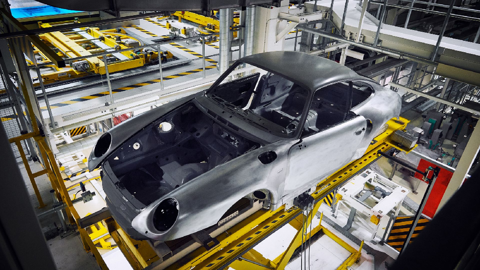 Porsche-993-Turbo-Project-Gold-12 Porsche’s Project Gold Is A Brand New, 20-Year Old 993 Turbo