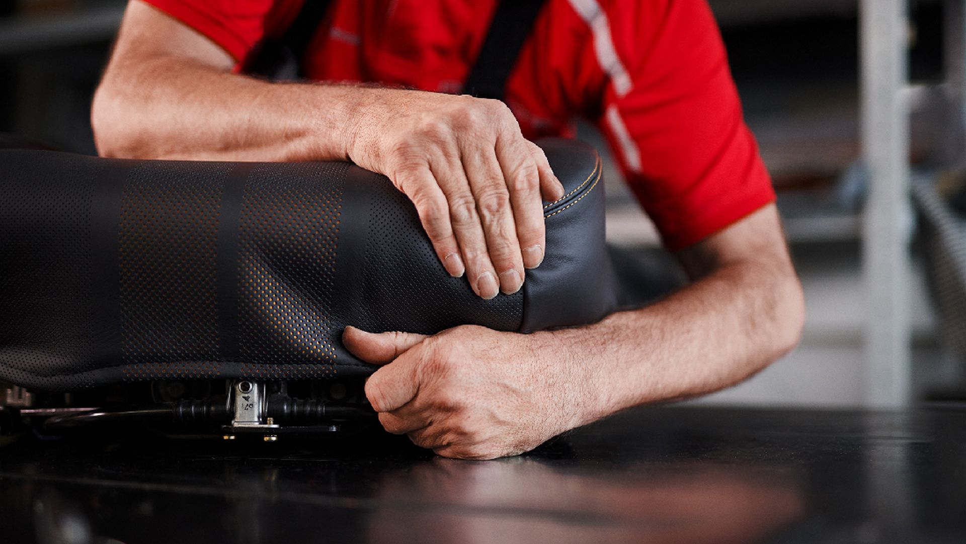 Porsche-993-Turbo-Project-Gold-6 Porsche’s Project Gold Is A Brand New, 20-Year Old 993 Turbo