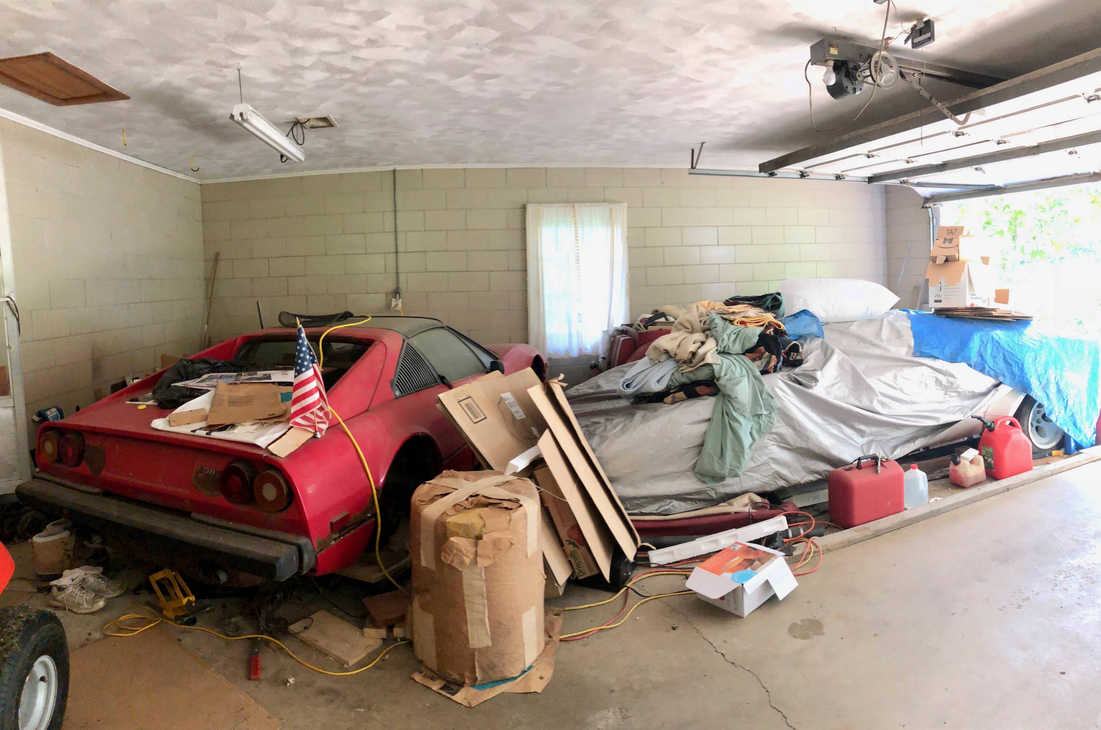 Lamborghini-Countach-Barn-Find-1 Holy Barn Finds, Batman! Lamborghini Countach Has Been Collecting Dust For 20 Years