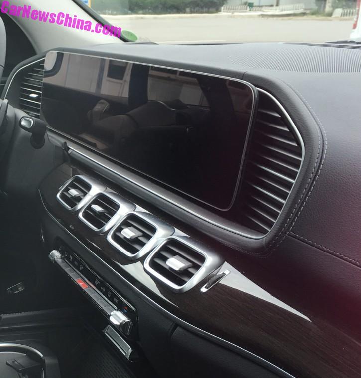 2019-mercedes-benz-gle-2 Let’s Take A Closer Look At The Interior Of The All-New Mercedes-Benz GLE