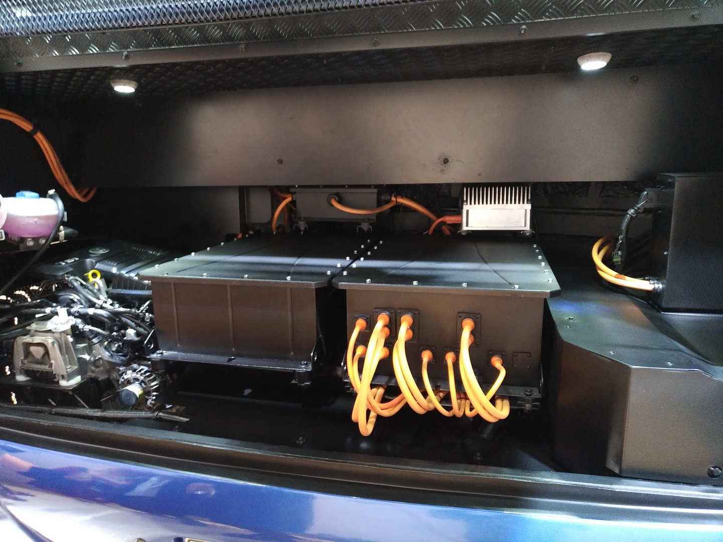 traton-group-2018-iaa-191 VW Truck & Bus Becomes TRATON Group, Wants To Revolutionize Global Transportation