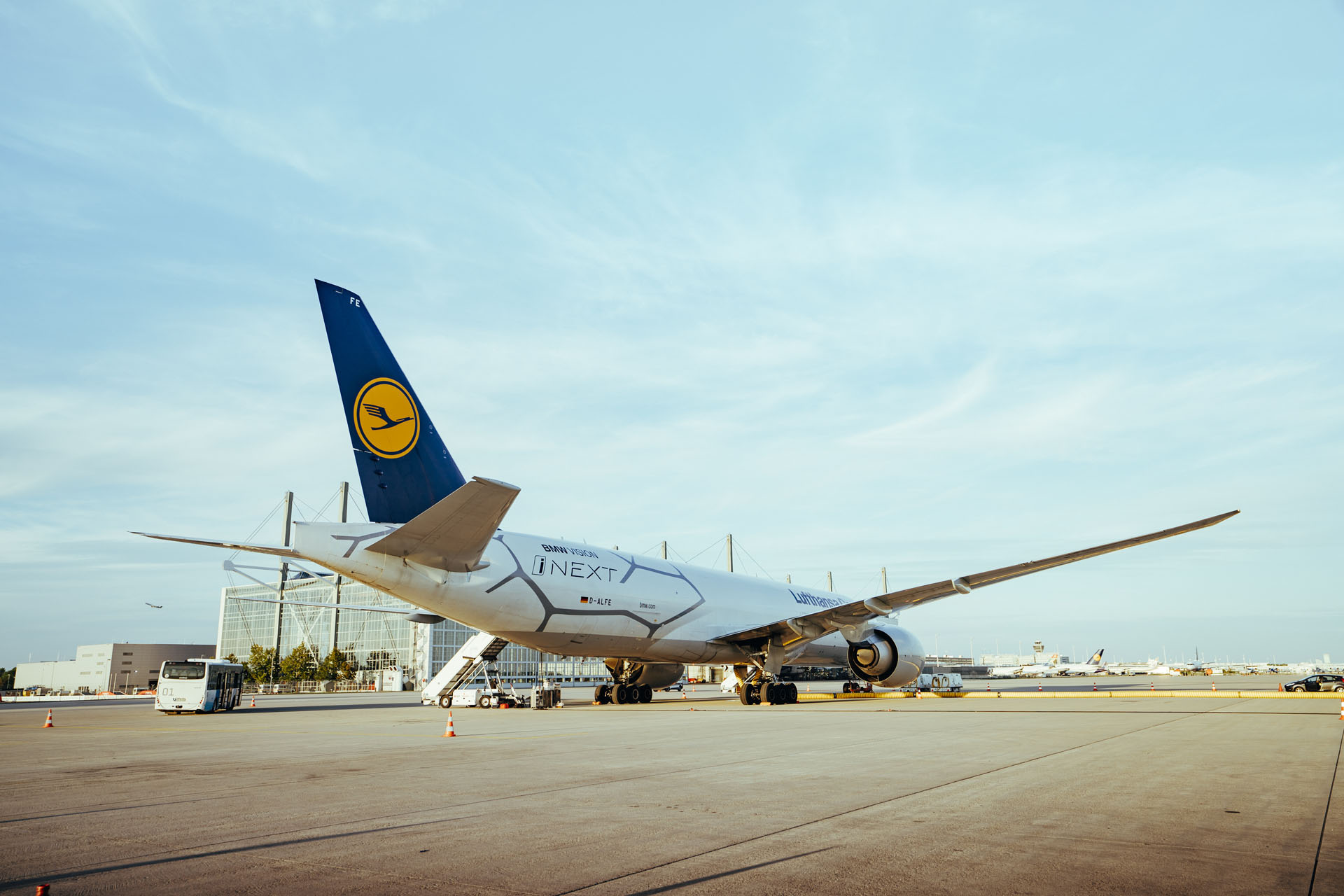 bmw-vision-inext-049 BMW Vision iNext Shows The Way Forward For A New Electric SUV