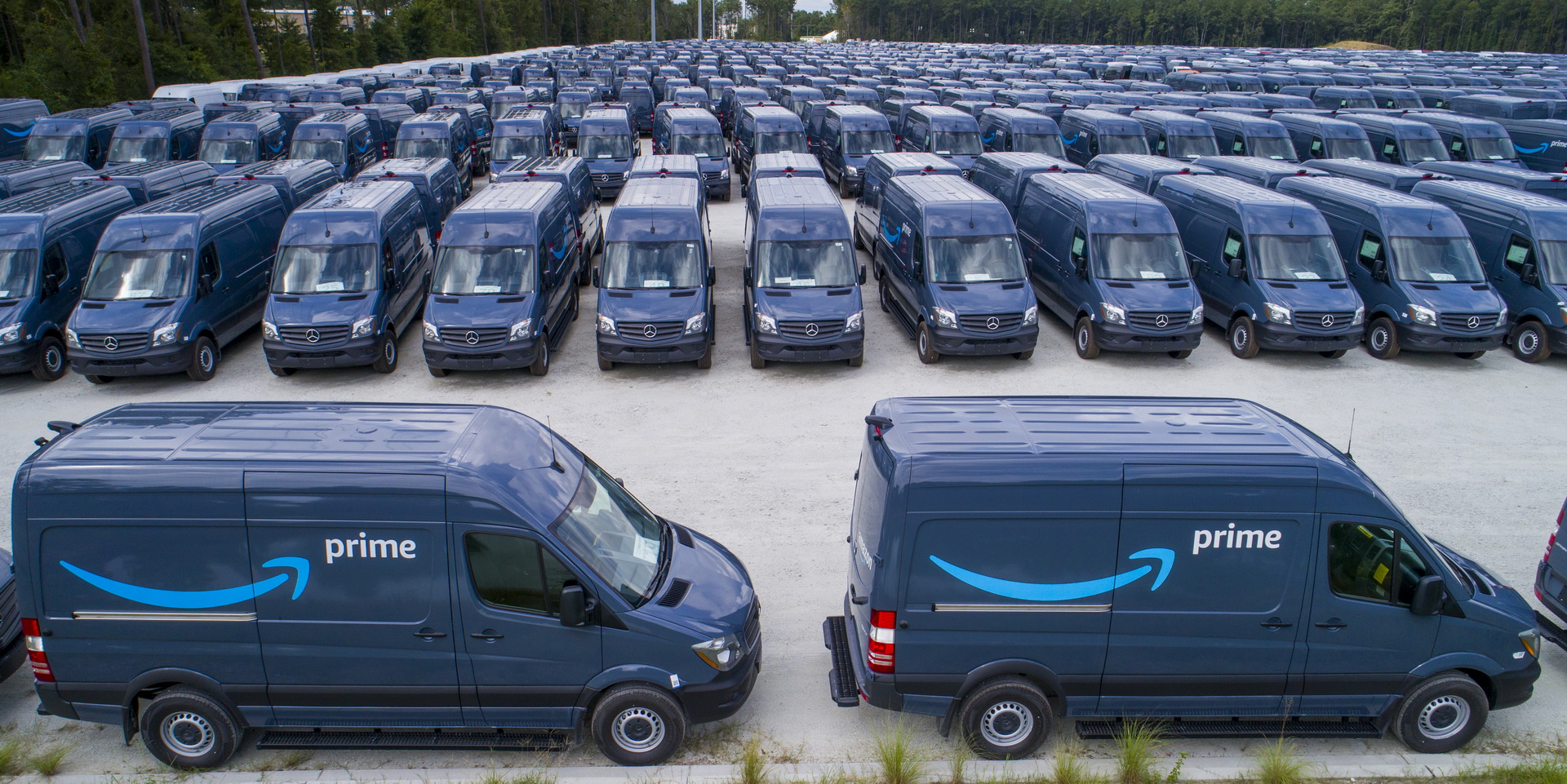 amazon-becomes-world's-largest-sprinter-buyer-1 Amazon Becomes World’s Largest Mercedes Sprinter Customer