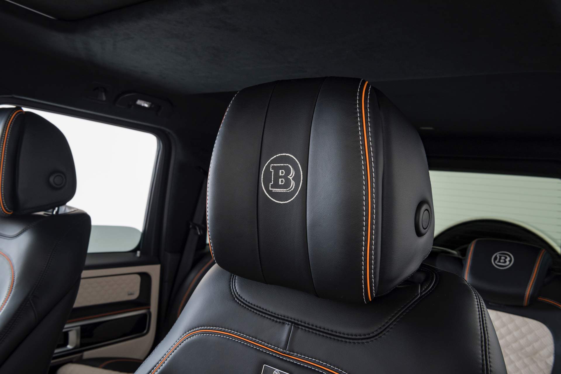 Brabus-700-Widestar-based-on-Mercedes-AMG-G63-46 New Brabus 700 Widestar Is What Stock Mercedes-AMG G63s Dream Of Becoming