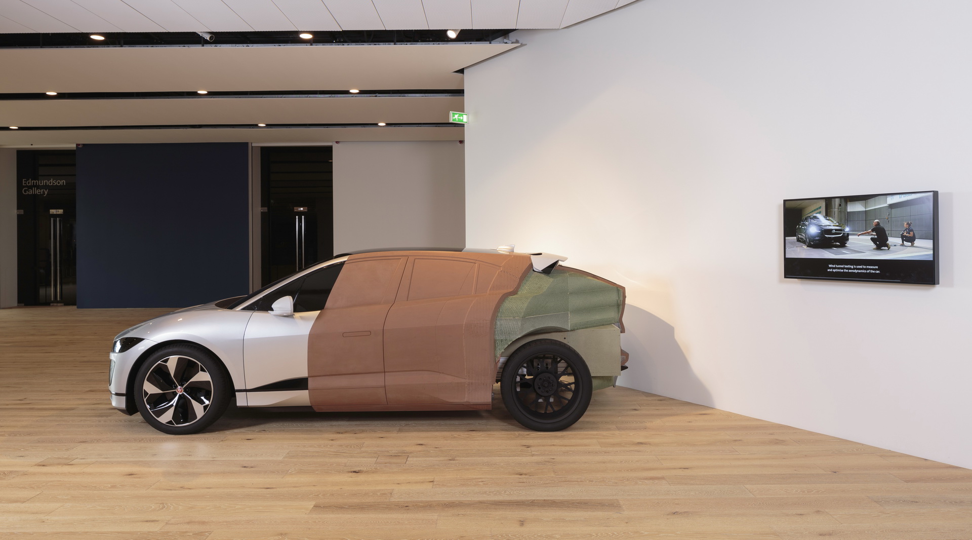 jaguar-ipace-clay-model-design-museum-4 Jaguar Unveils Full-Size I-PACE Clay Model For Museum Exhibit