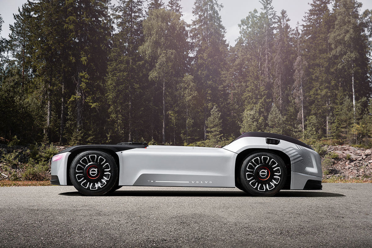 Volvo-Vera-1 Volvo Presents Autonomous Truck Without A Cab