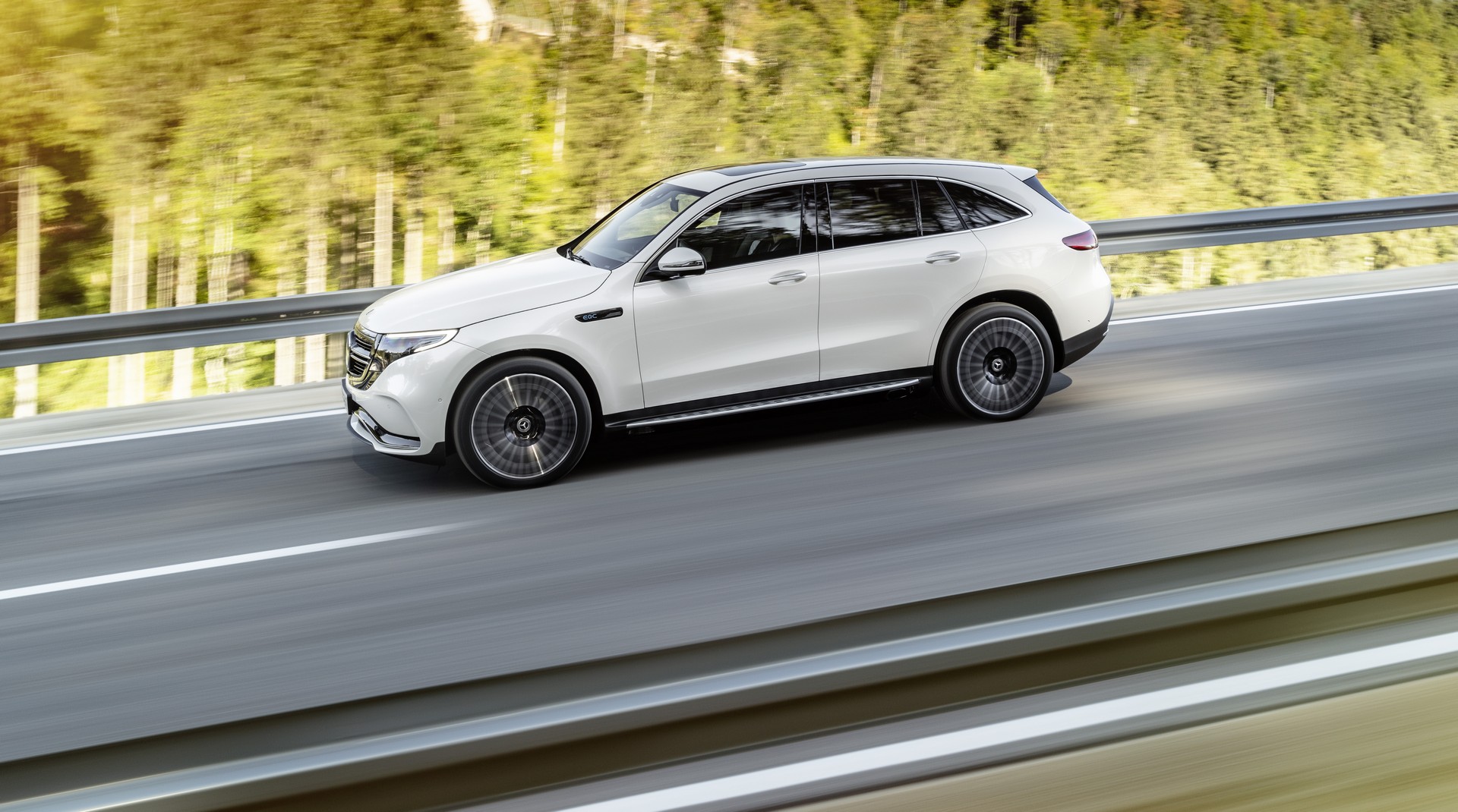 Mercedes-EQC-52 Mercedes Enters The Electric Era With All-New EQC Crossover