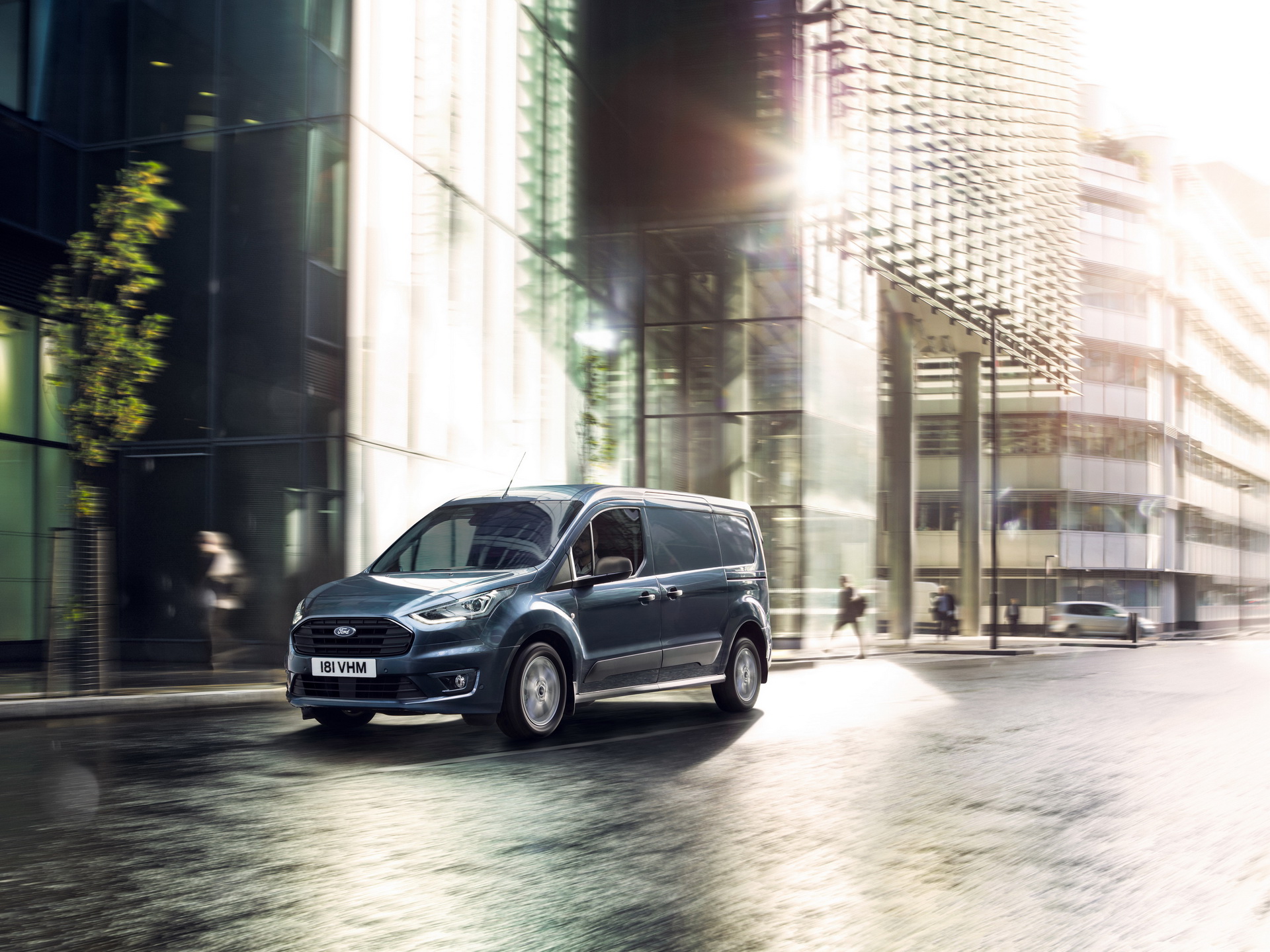 ford-all-new-transit-two-tonne-custom-connect-15 Ford Unveils All-New Transit Two-Tonne, Connect And Custom Vans