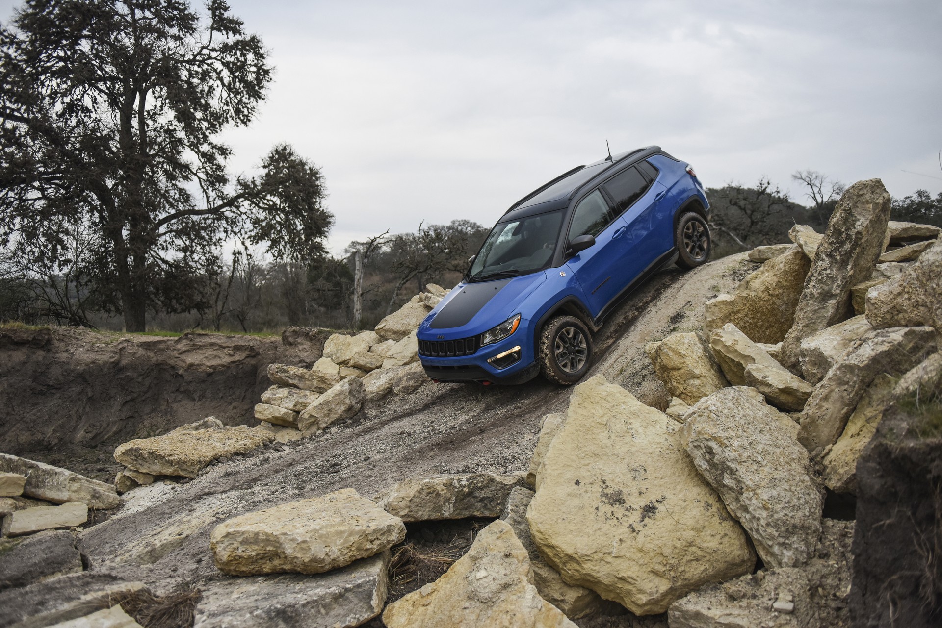 2019-Jeep-Compass-48 2019 Jeep Compass Upland Special Edition Gives The Entry-Level Model Trailhawk Looks