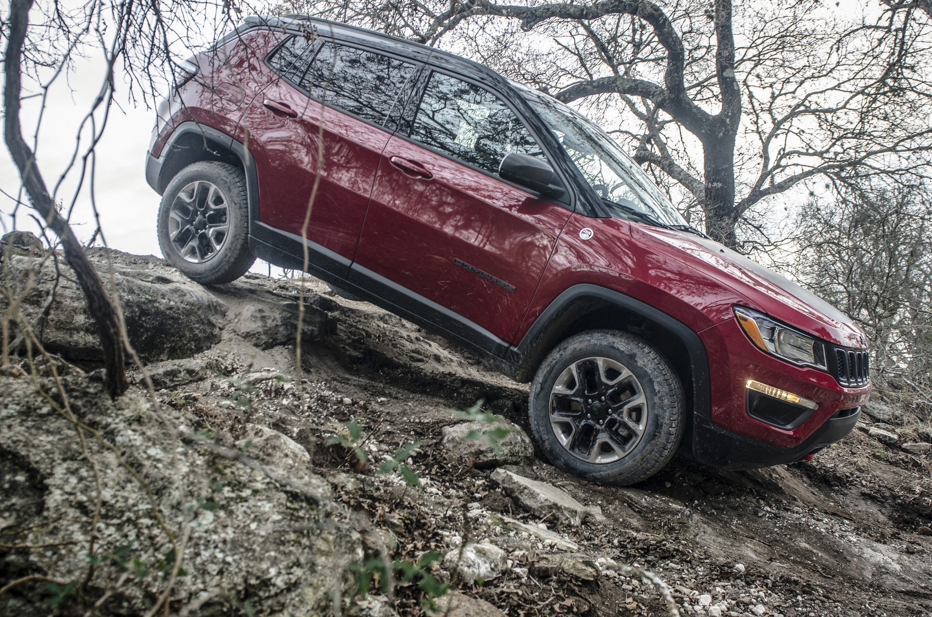 2019-Jeep-Compass-47 2019 Jeep Compass Upland Special Edition Gives The Entry-Level Model Trailhawk Looks
