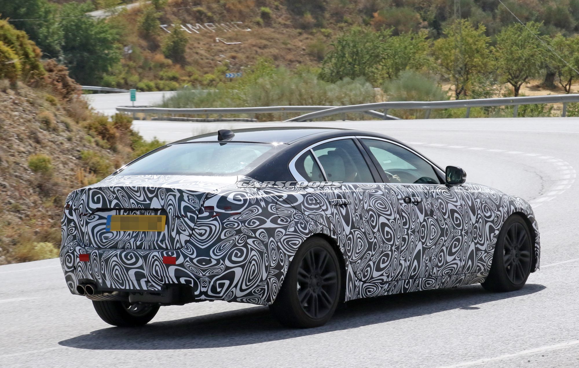 Jaguar-XE-Facelift-9 Jaguar’s XE Getting Ready For A Revamp To Fend Off New 3-Series