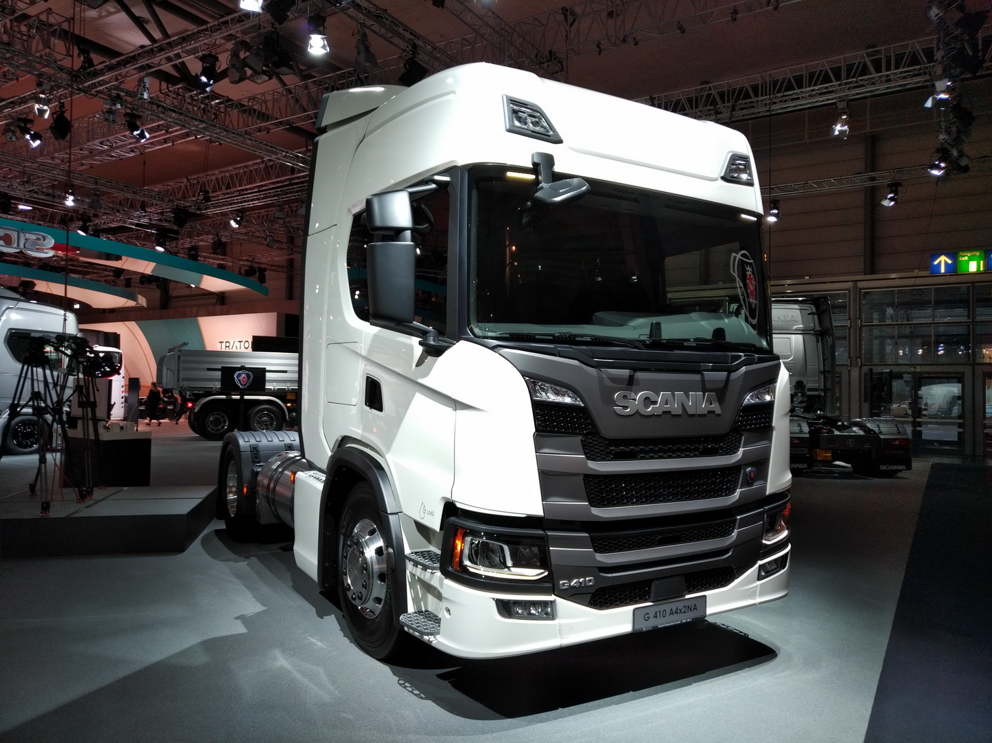 traton-group-2018-iaa-52 VW Truck & Bus Becomes TRATON Group, Wants To Revolutionize Global Transportation