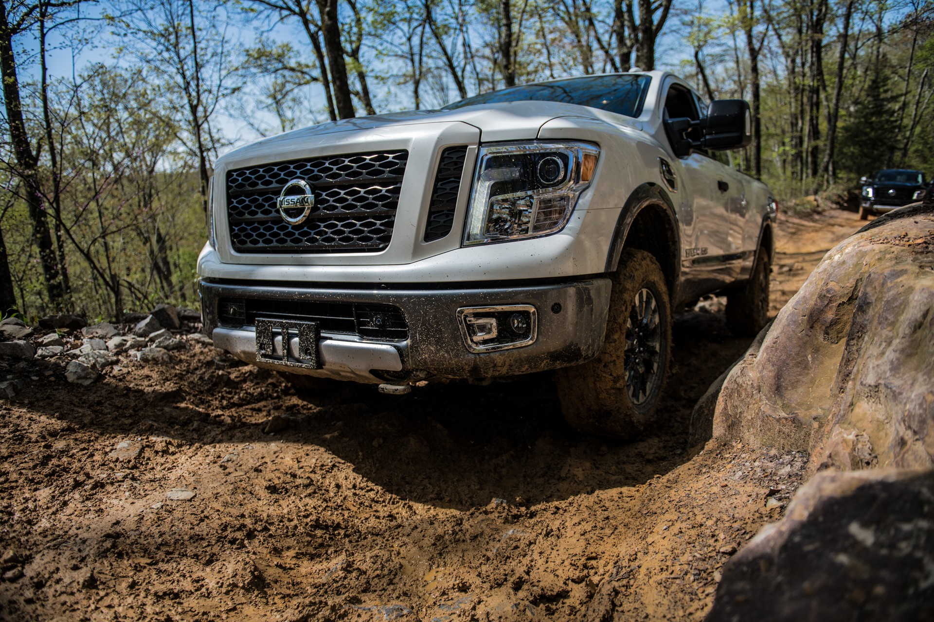 2019-Nissan-Titan-9 2019 Nissan Titan And Titan XD Unveiled With New Tech Updates