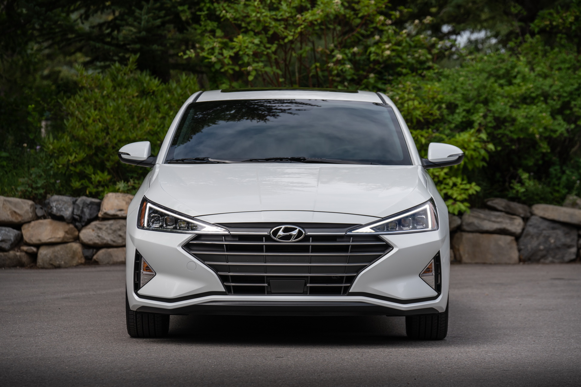 2019-Hyundai-Elantra-11 Updated 2019 Hyundai Elantra Goes On Sale, Priced From $17,985