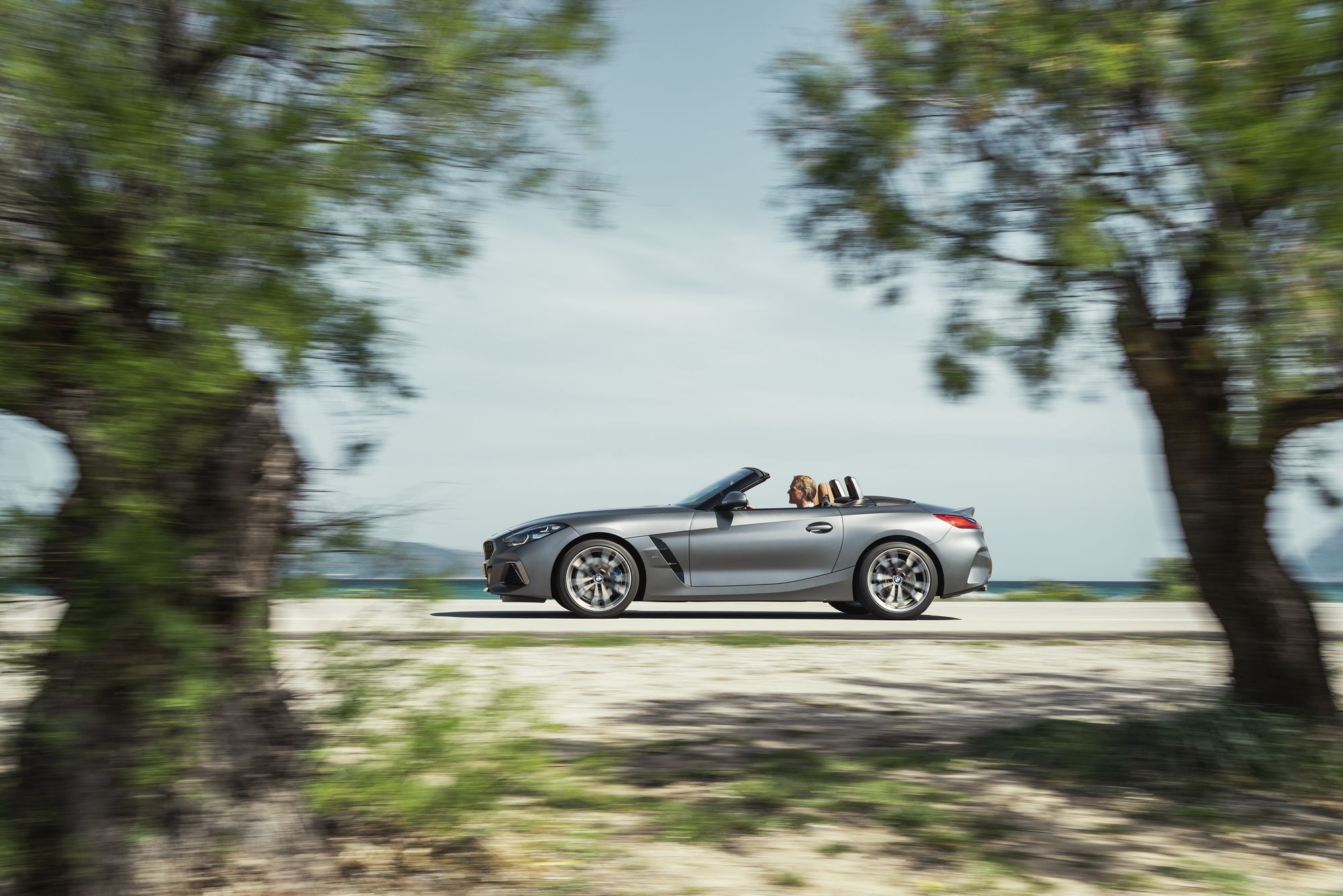 BMW-Z4-32 BMW Unveils 2019 Z4 sDrive20i, sDrive30i, And 2020 M40i Roadster
