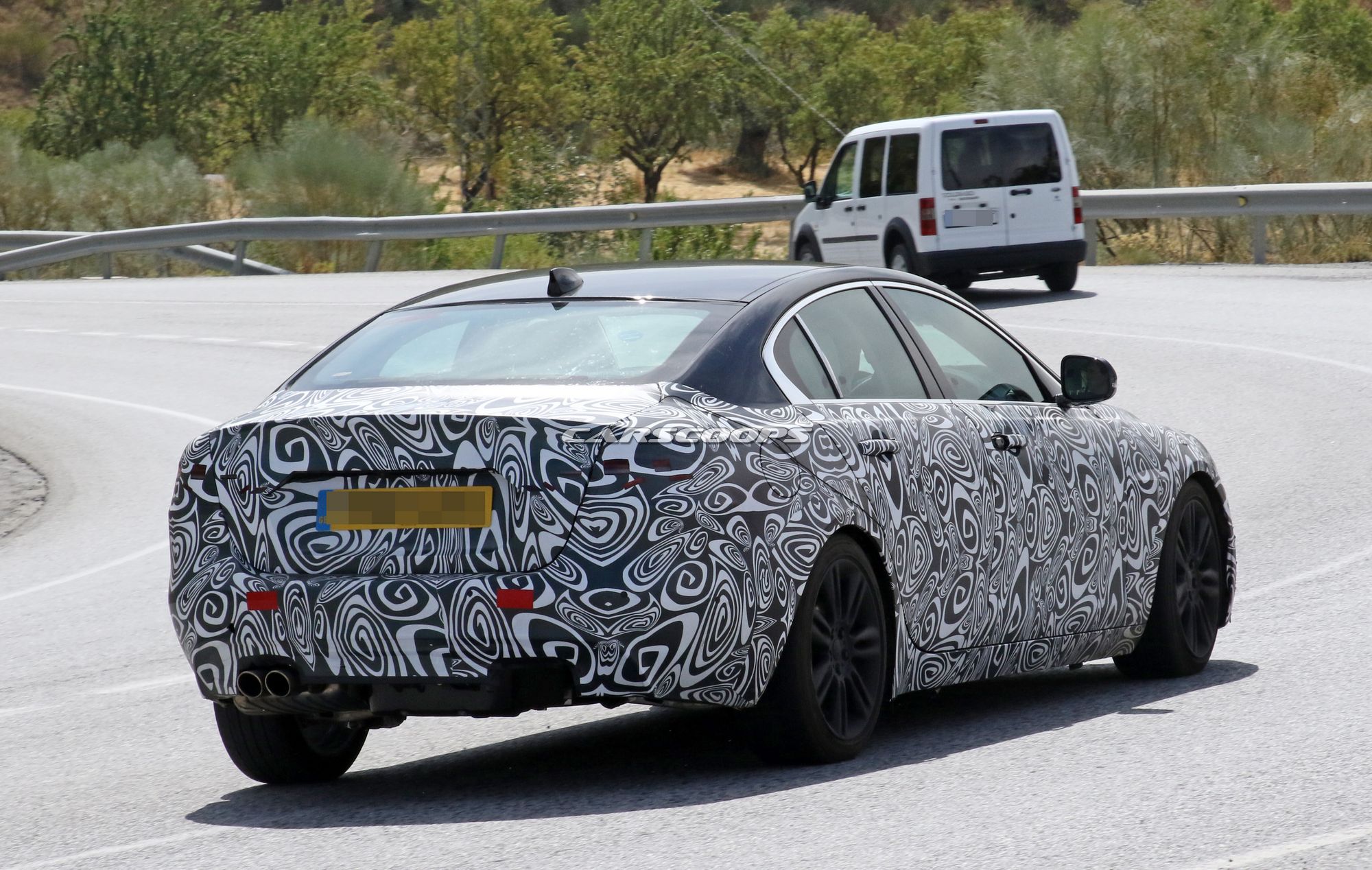 Jaguar-XE-Facelift-10 Jaguar’s XE Getting Ready For A Revamp To Fend Off New 3-Series