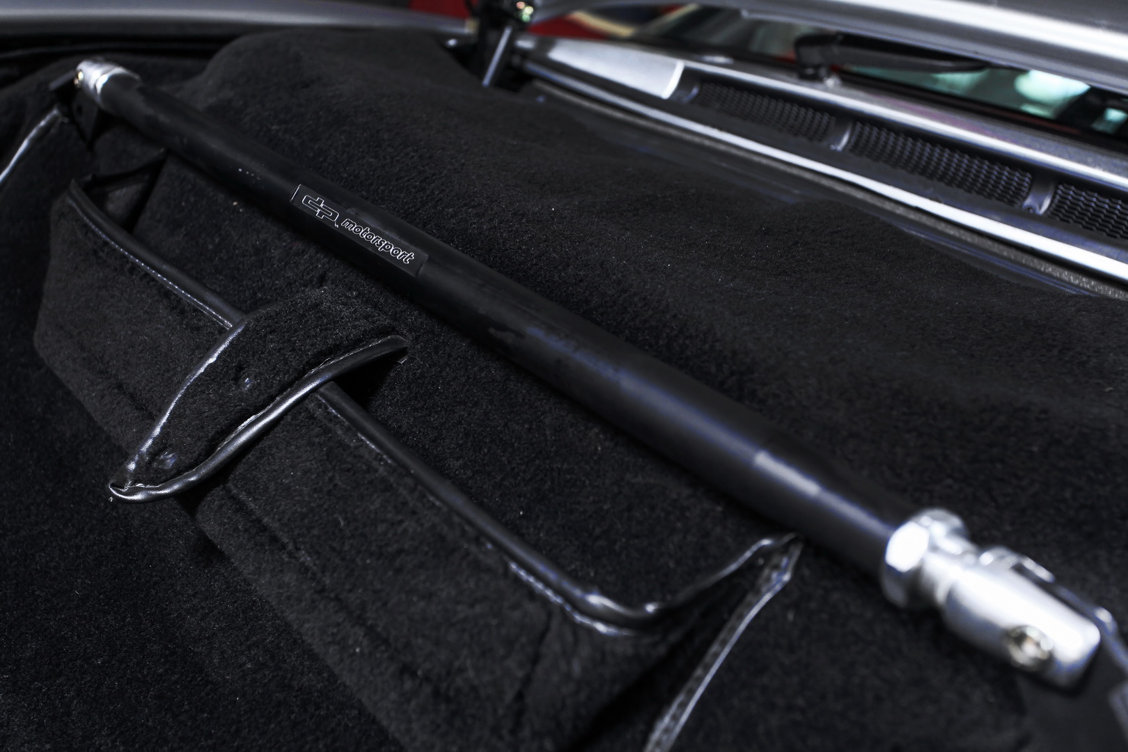 porsche-935-replica-dp-motorsport-15 DP Motorsport Transforms Porsche 965 Into Street-Legal 935 Replica