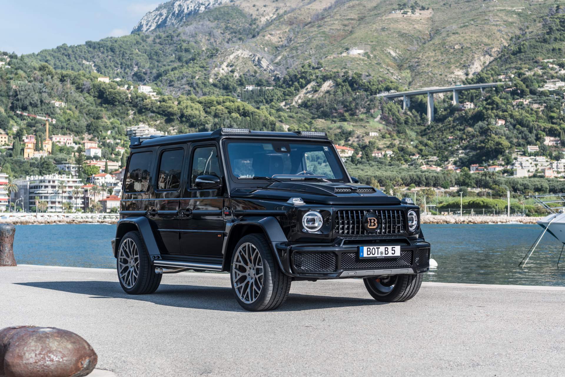 Brabus-700-Widestar-based-on-Mercedes-AMG-G63-59 New Brabus 700 Widestar Is What Stock Mercedes-AMG G63s Dream Of Becoming