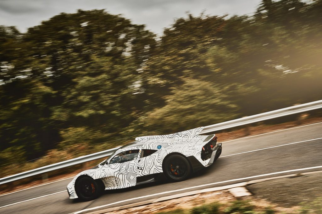 Mercedes-AMG Project ONE-3