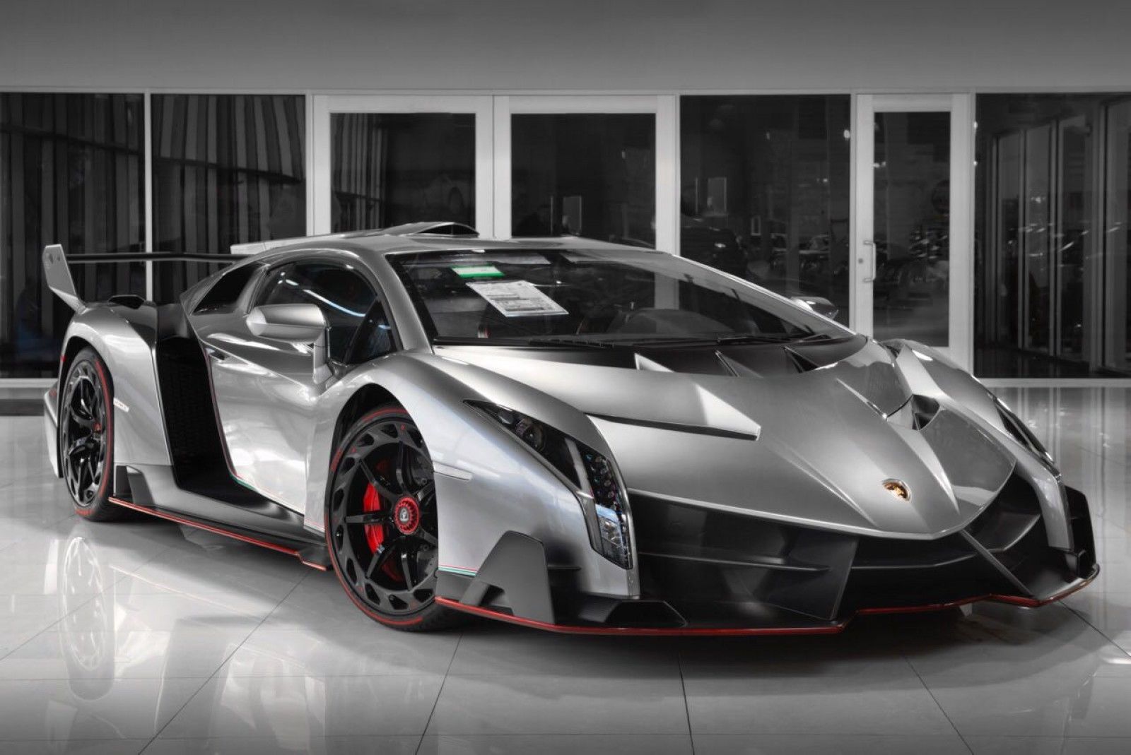 lamborghini-veneno-coupe-5 You Can Have A Lamborghini Veneno For The Lowly Price Of $9.5 Million