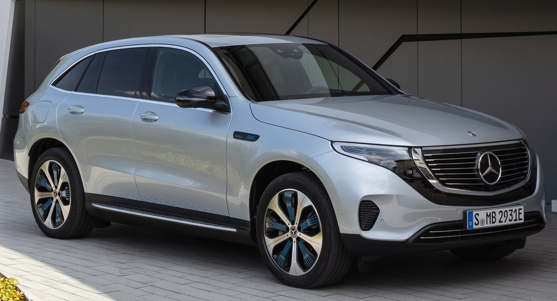 Mercedes EQC 2018 Paris Auto Show: A To Z Guide To All The Debuts (Final Update)