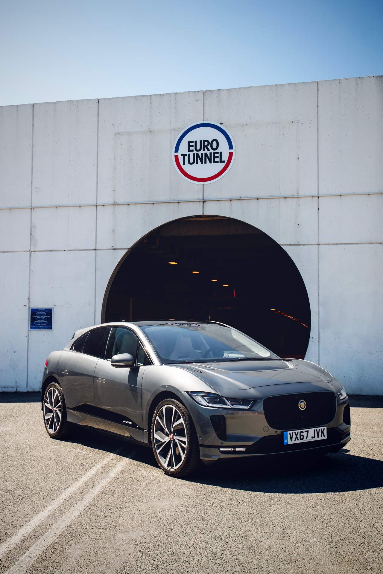 2019-Jaguar-I-Pace-11 2019 Jaguar I-Pace Drives 229 Miles From London To Brussels On One Charge