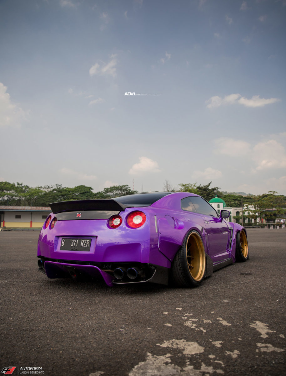 Nissan-GT-R-Indonesia-6 Plum Crazy Nissan GT-R Sacrifices Driveability For Fast & Furious Looks