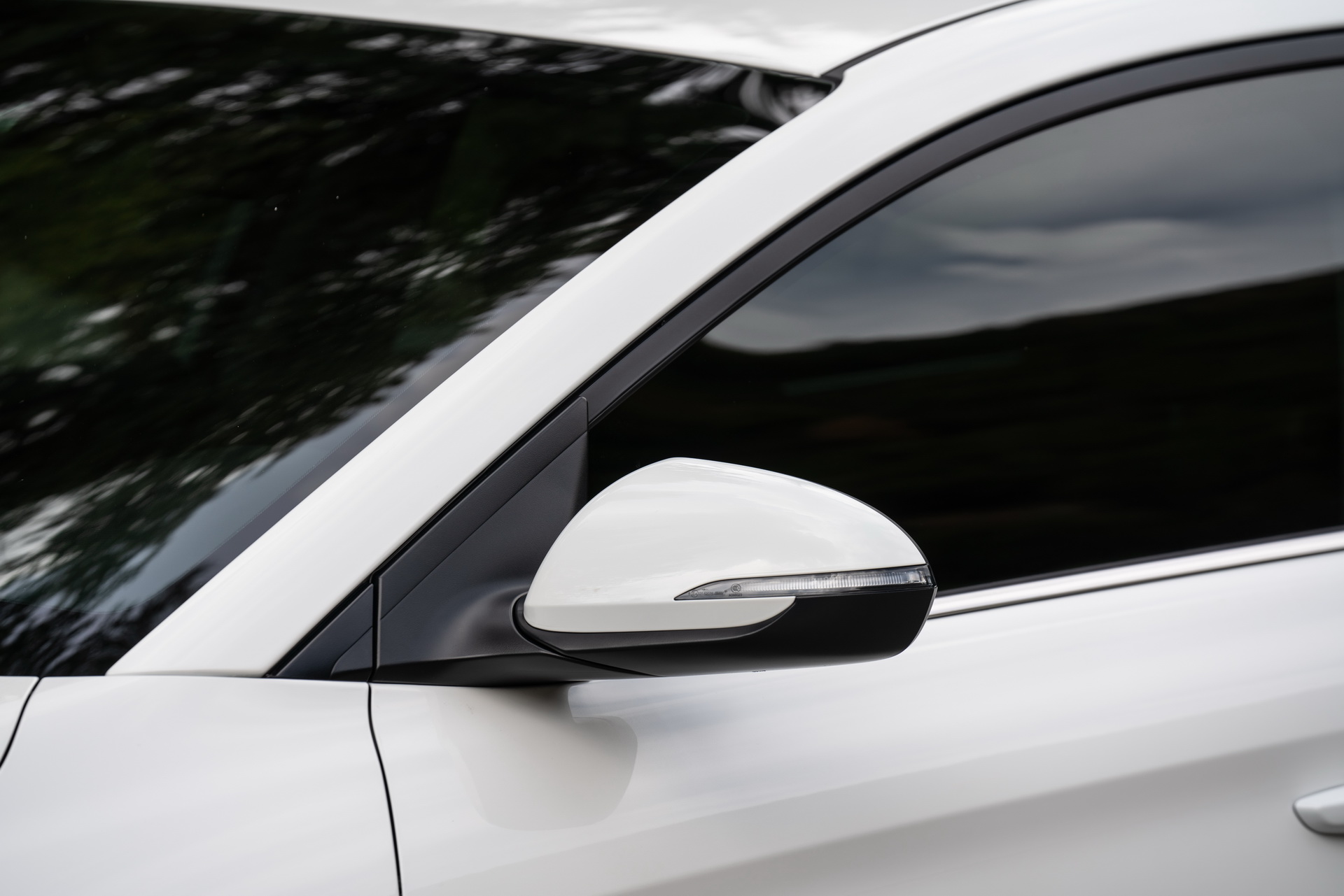 2019-Hyundai-Elantra-05 Updated 2019 Hyundai Elantra Goes On Sale, Priced From $17,985