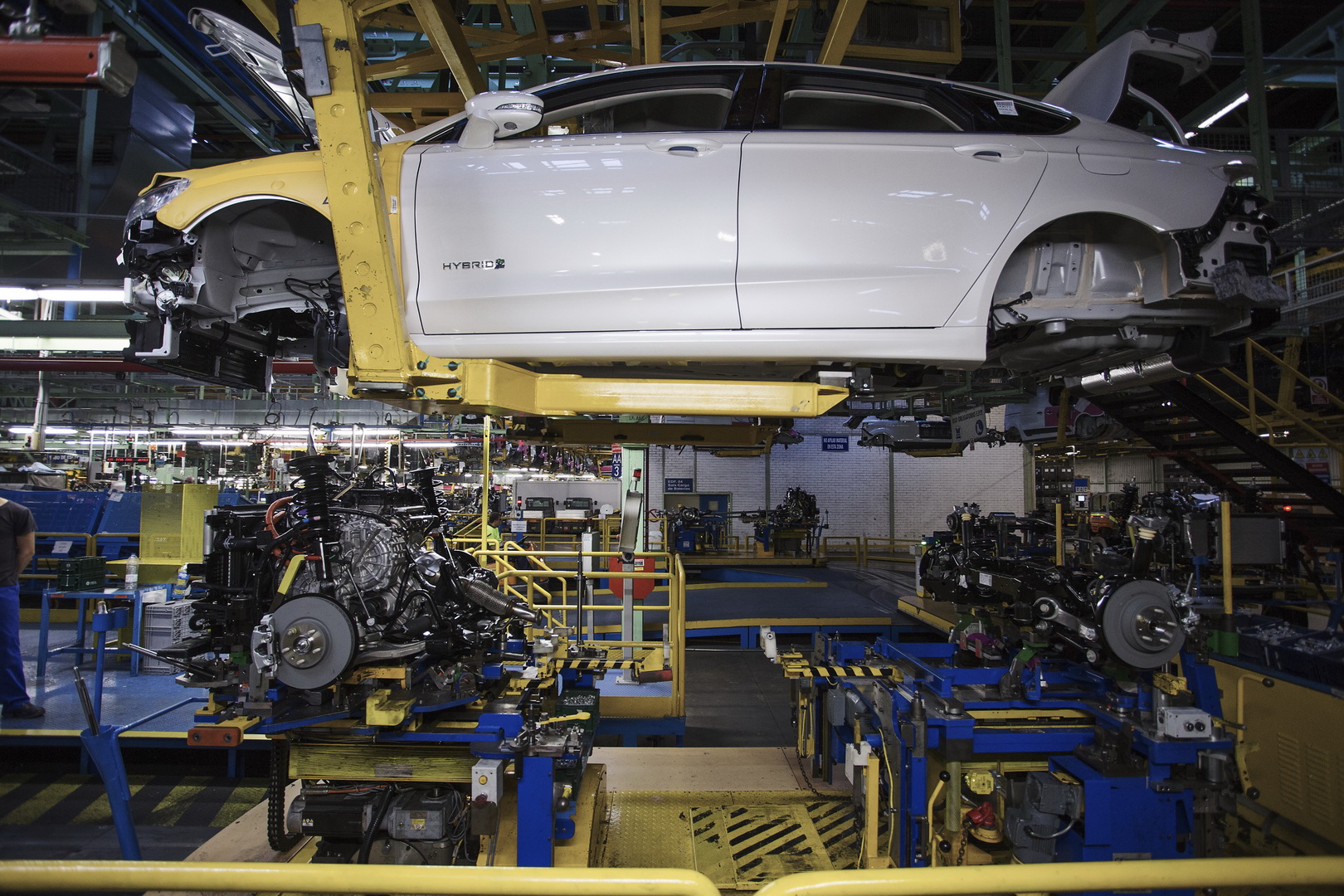 Ford Begins Hybrid Vehicle Production in Europe, First Mondeo H Ford Drops Ads For Sedans In The U.S. As It Transitions To An SUV-Heavy Lineup