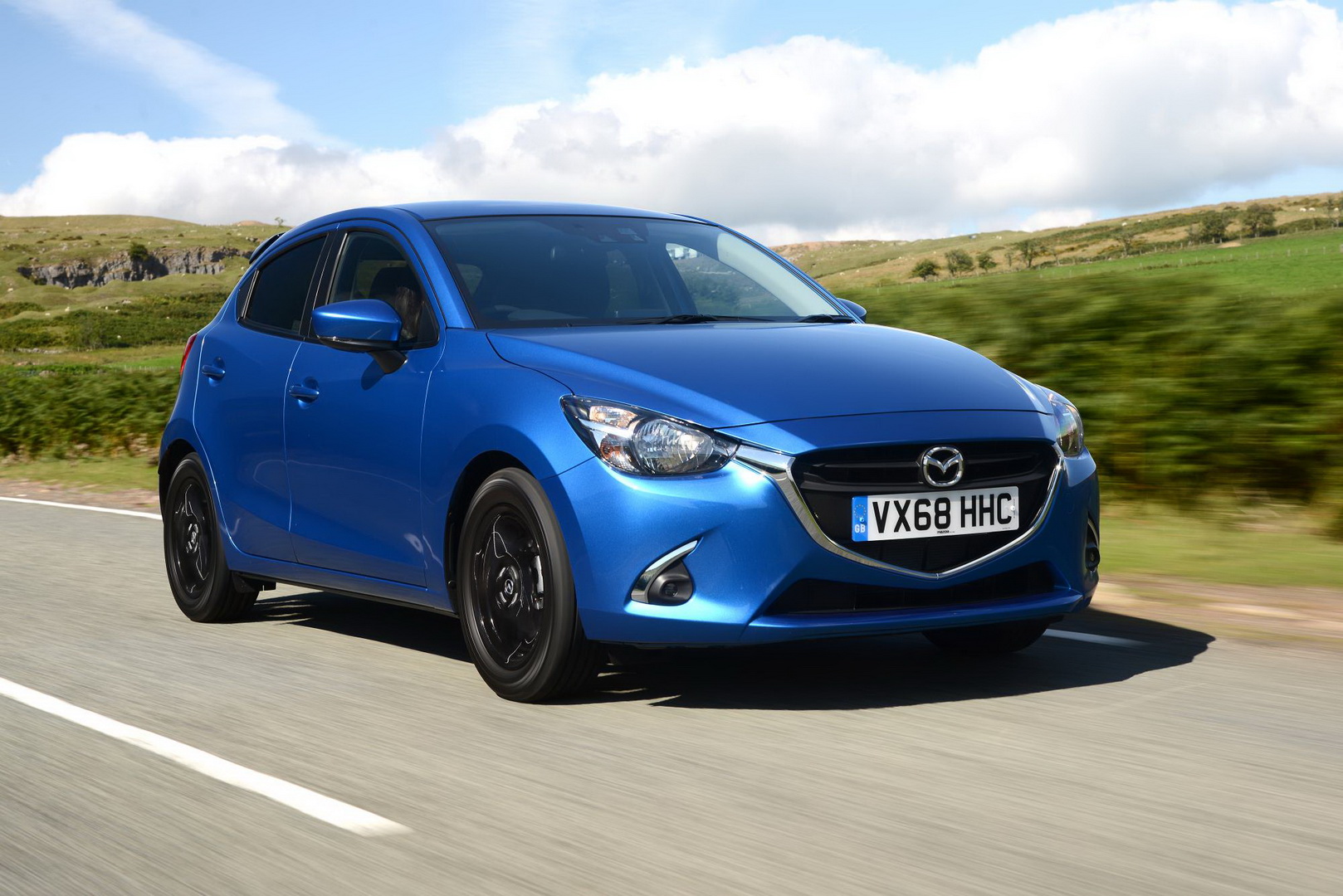 2018-mazda2-black-edition-5 UK-Bound Mazda2 And CX-3 Black+ Edition Limited To 500 Units Each