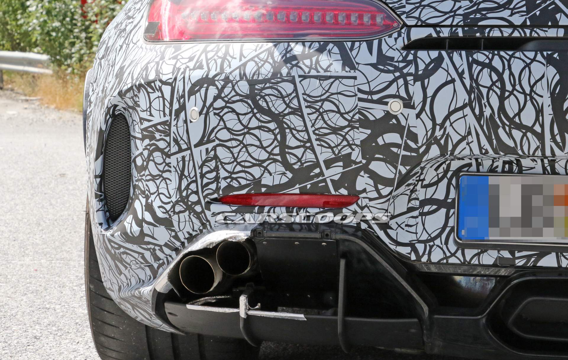 Mercedes-AMG-GT-R-prototype-spy-shots-2 Louder Mercedes-AMG GT R Prototype Spied With New Exhausts, What Is It?