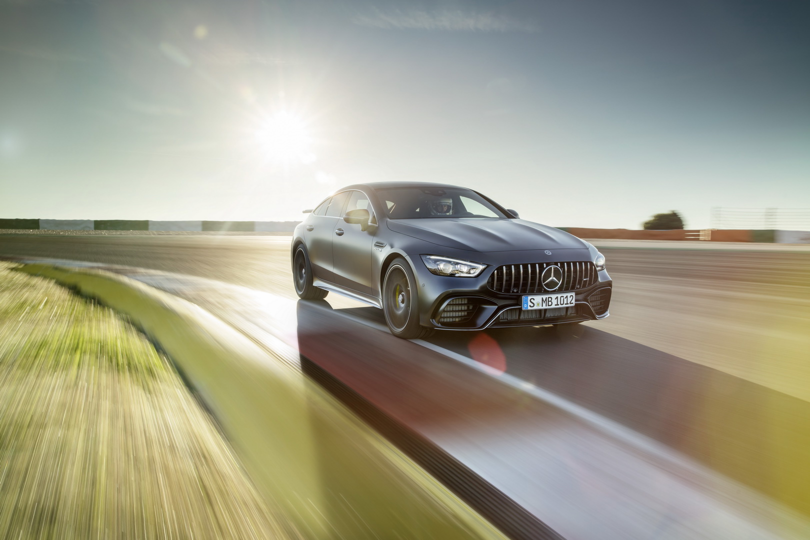 Mercedes-Benz Werk Sindelfingen startet Produktion des neuen Mercedes-AMG GT 4-Türer CoupésMercedes-Benz plant Sindelfingen starts production of the new Mercedes-AMG GT 4-Door Coupé Mercedes-AMG GT 4-Door Coupe Production Starts In Sindelfingen