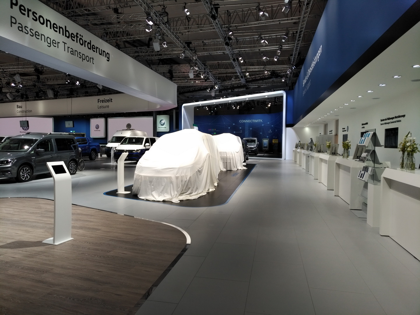 traton-group-2018-iaa-160 VW Truck & Bus Becomes TRATON Group, Wants To Revolutionize Global Transportation