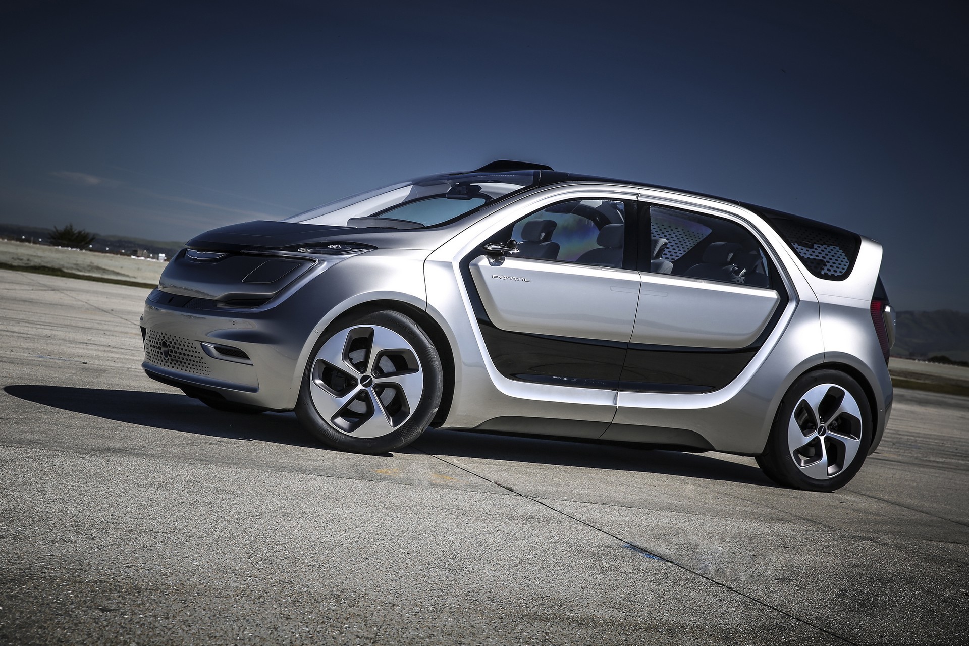 Chrysler Portal Concept-10 Chrysler Portal Concept Reportedly Going Into Production In 2020