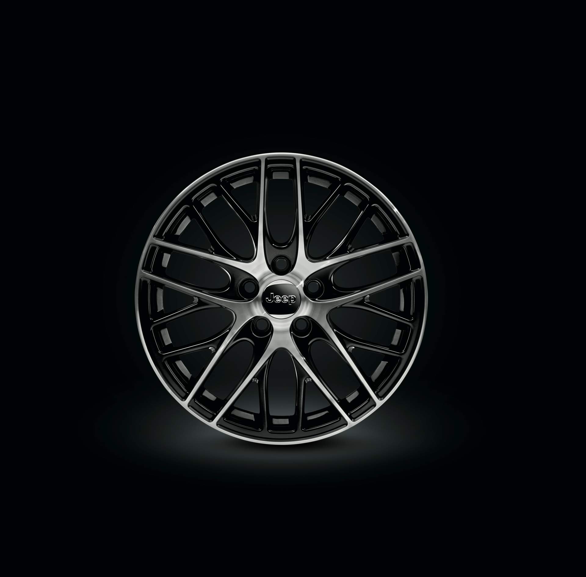 2019-Jeep-Cherokee-Mopar-Accessories-for-Europe-33 Mopar Accessories For 2019 Jeep Cherokee Bring Both Style And Substance