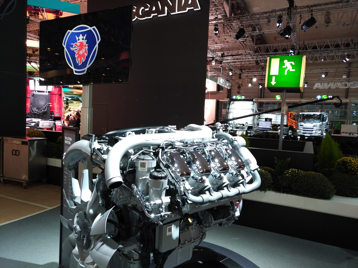 traton-group-2018-iaa-73 VW Truck & Bus Becomes TRATON Group, Wants To Revolutionize Global Transportation