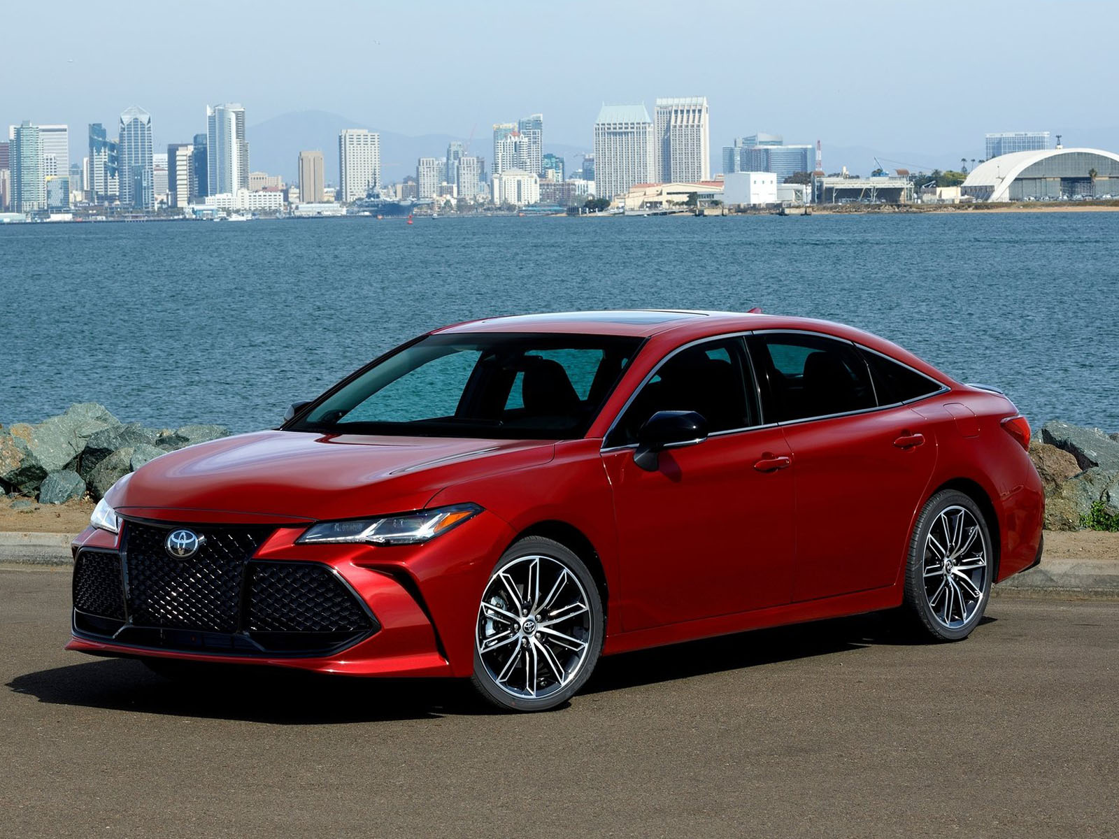 Toyota-Avalon-2019-1600-07 Here Are All The Contenders For 2019 World Car Of The Year