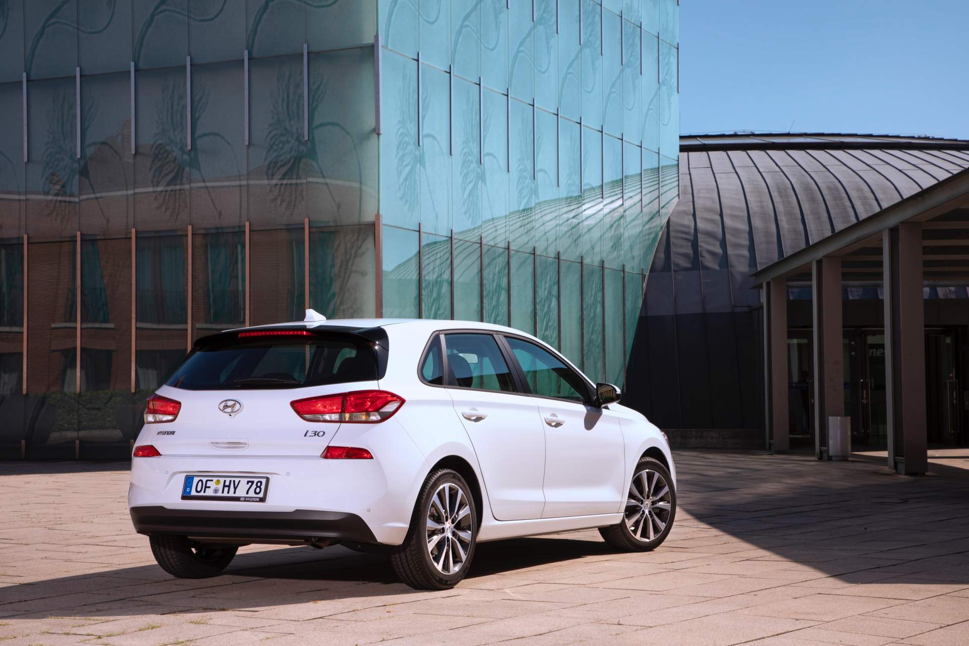 2019-Hyundai-i30-5-door-1 2019 Hyundai i30 Hatch And Wagon Get New Diesels And Styling Tweaks