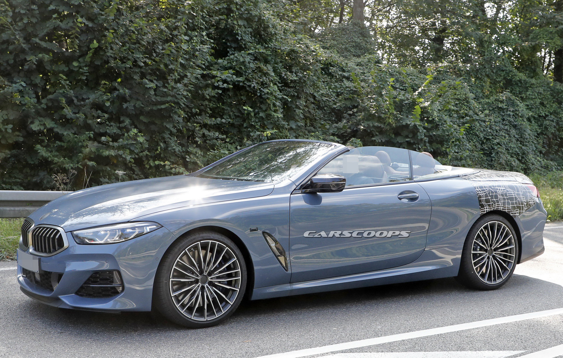 2019-bmw-8series-cabrio-drops-most-camo-3 New BMW 8-Series Convertible Pictures Leave Little To The Imagination
